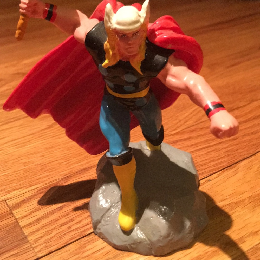Marvel Thor Acrylic sculpture (Rare)